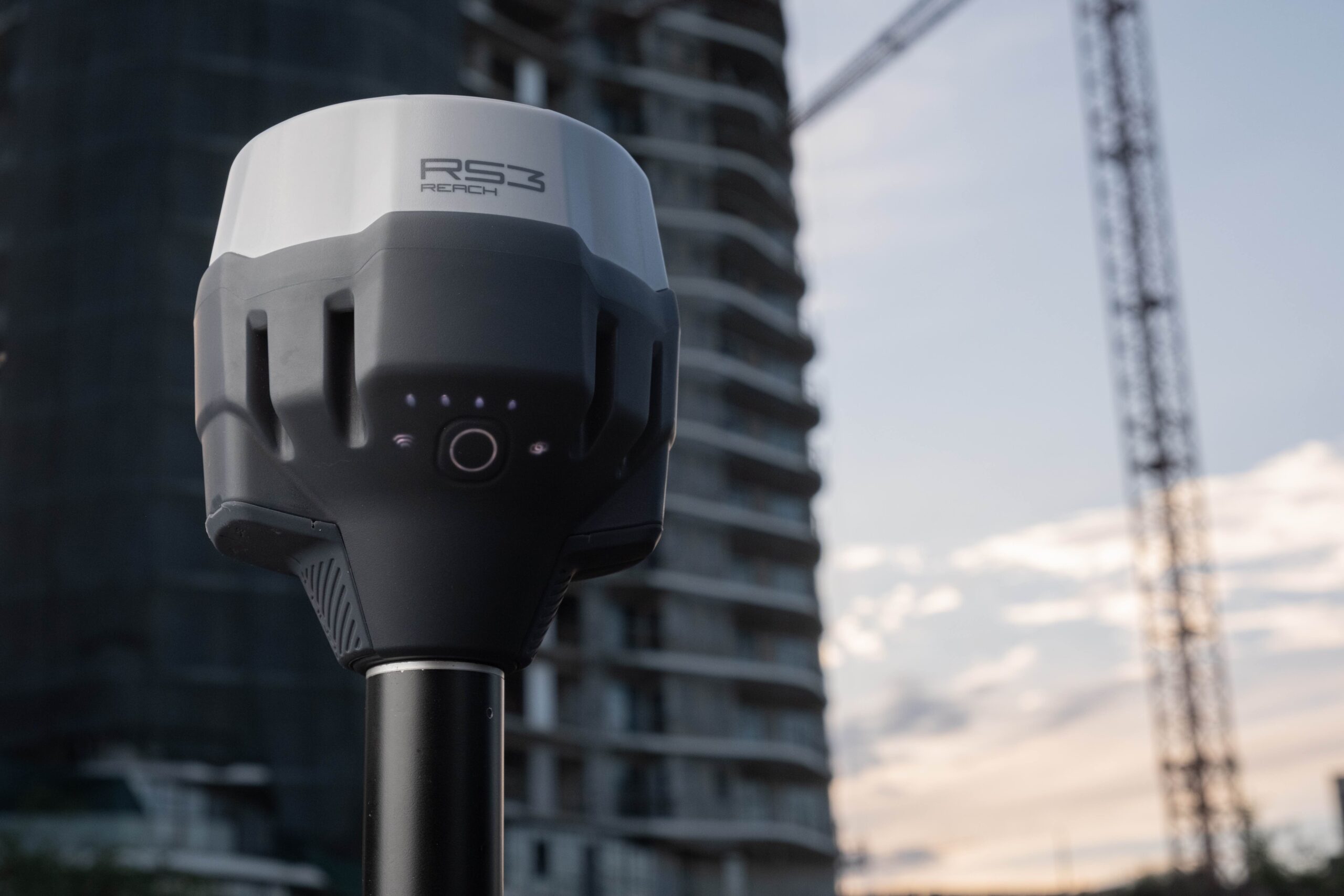 Reach RS3 GNSS receiver