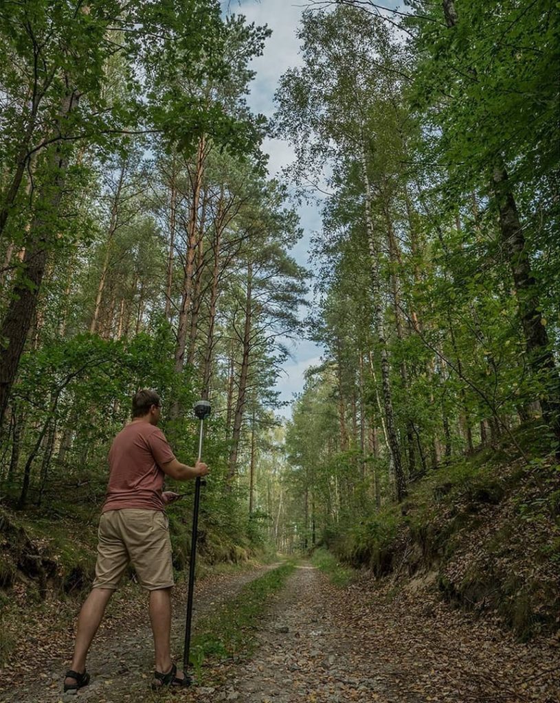 Surveying with Reach RS2 in Poland woods