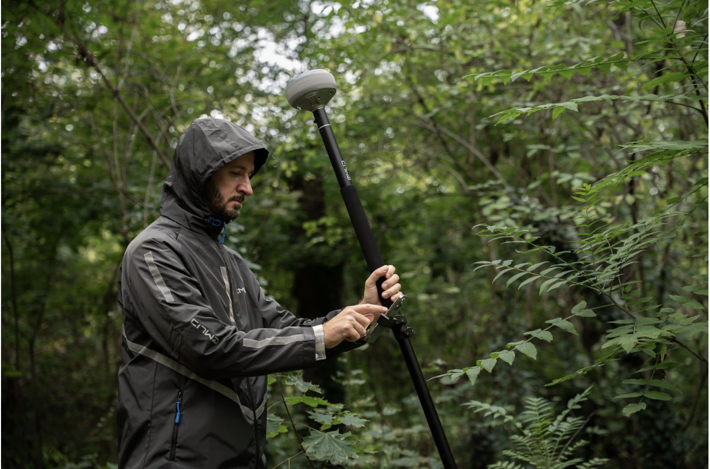 Reach RS4 GNSS under canopy
